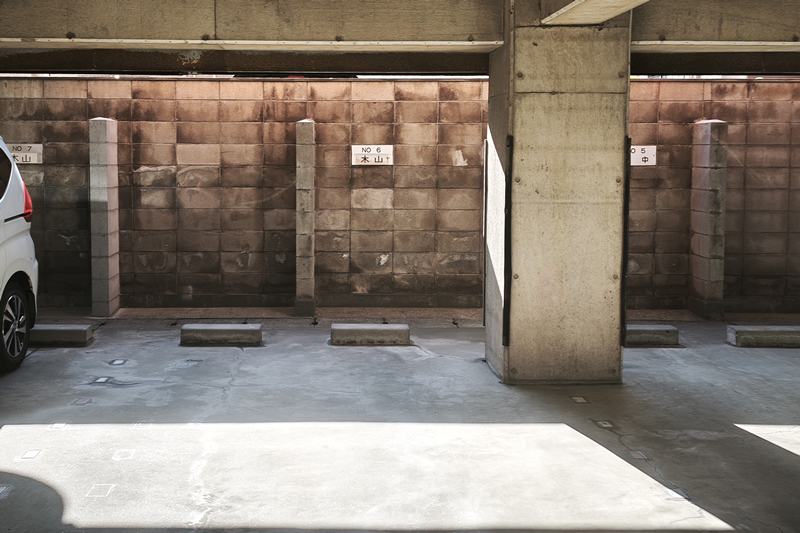 鶴丸ハイツ駐車場